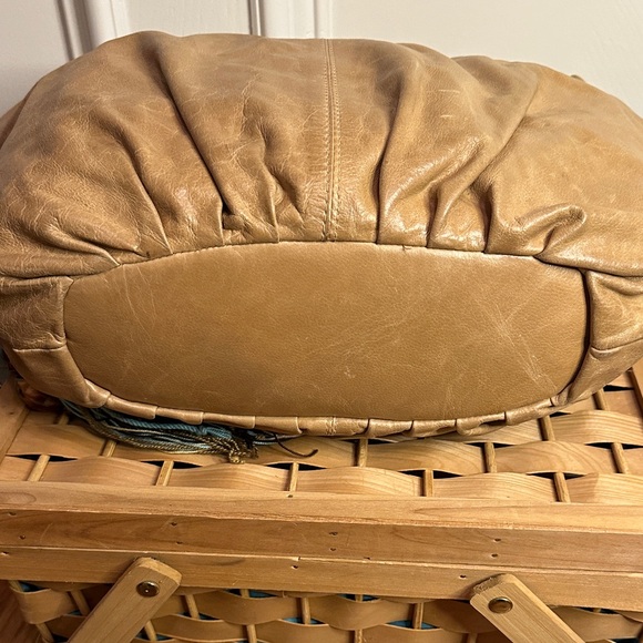 Monica Henao Tan Leather Shoulder Bag with Woven Patterned Strap - Picture 7 of 7